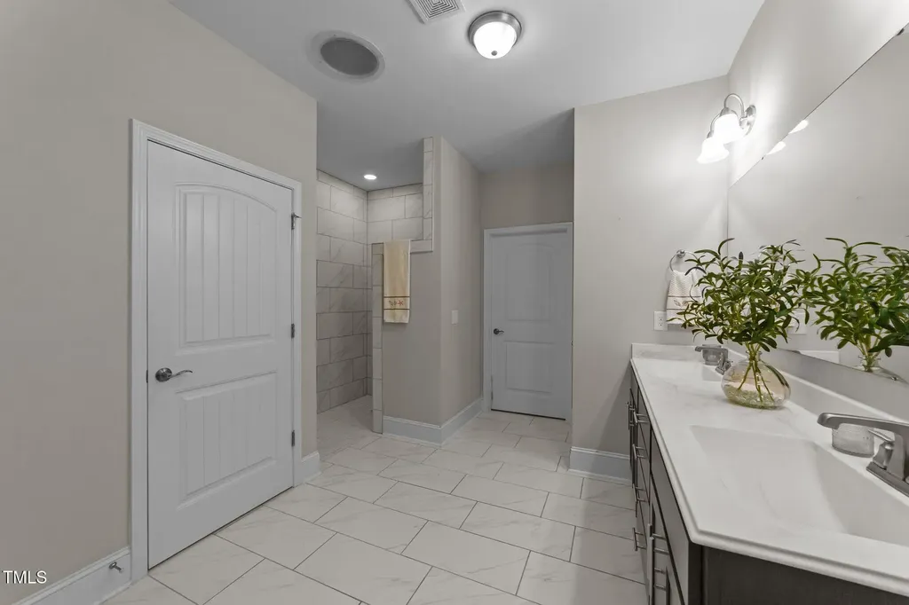 80 Bramble Lane Clayton NC 27527
