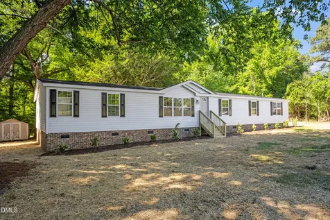 830 Blue Pond Road Clayton NC 27520