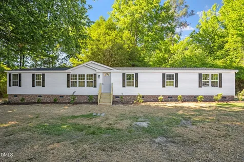 830 Blue Pond Road Clayton NC 27520