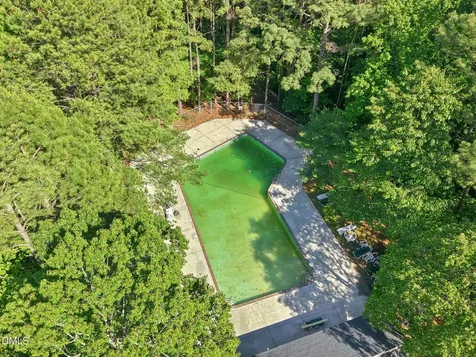 101 Marbury Court Cary NC 27513