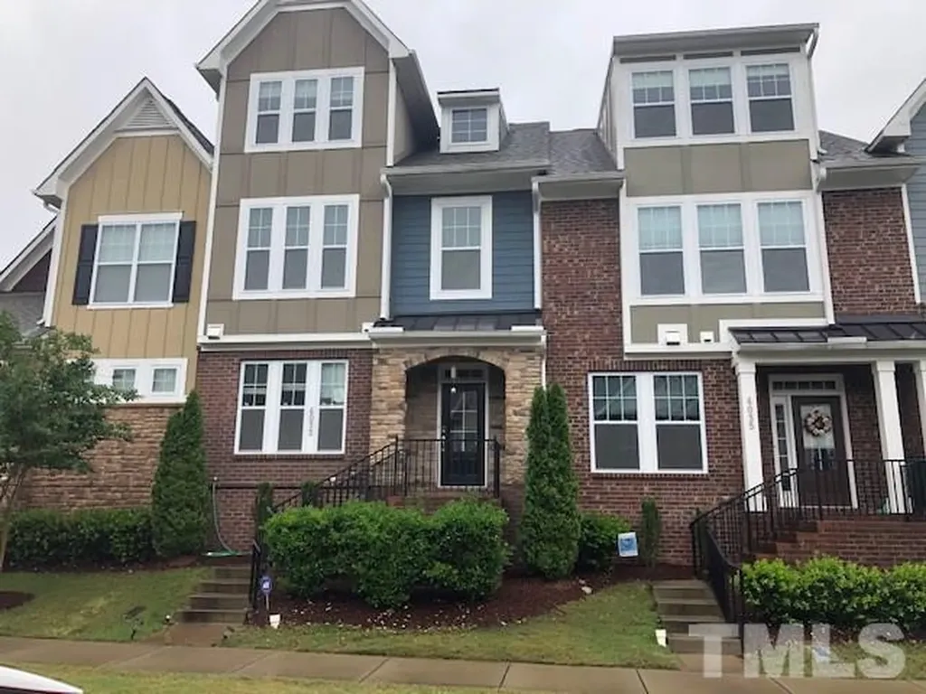 4033 Overcup Oak Lane Cary NC 27519