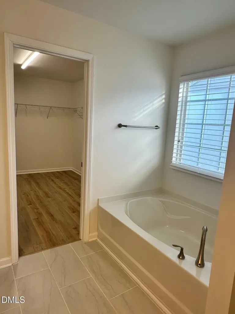 4209 Auburn Hills Drive Raleigh NC 27616