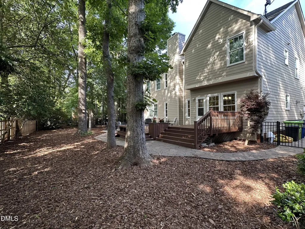 8909 Breeland Way Raleigh NC 27613
