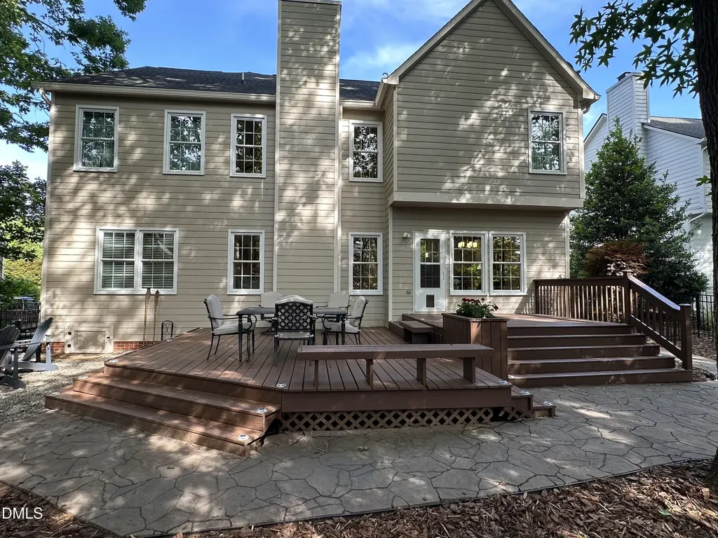 8909 Breeland Way Raleigh NC 27613