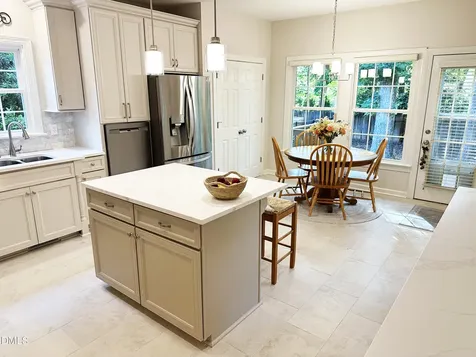 8909 Breeland Way Raleigh NC 27613