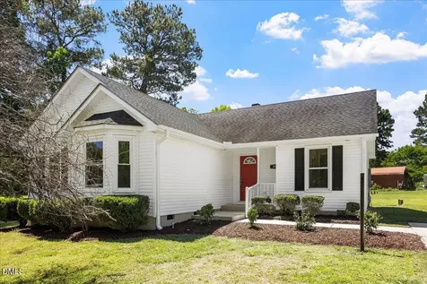 31 Fieldview Court Angier NC 27501