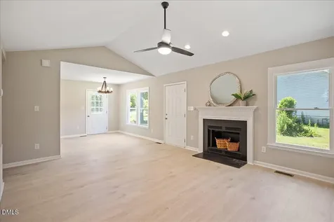 31 Fieldview Court Angier NC 27501