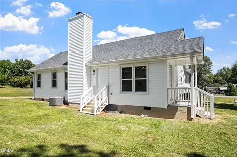 31 Fieldview Court Angier NC 27501