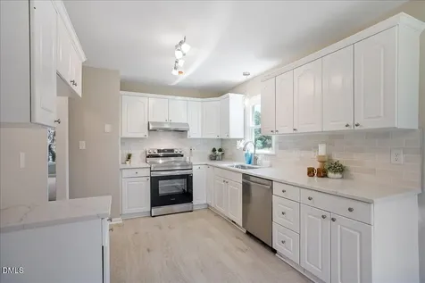 31 Fieldview Court Angier NC 27501