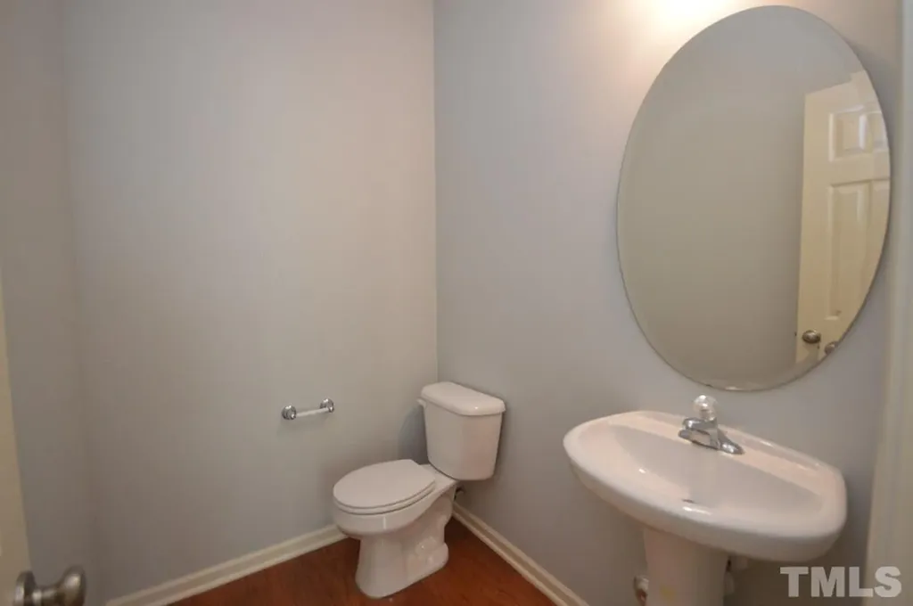1507 Hinchliff Court Fuquay Varina NC 27526