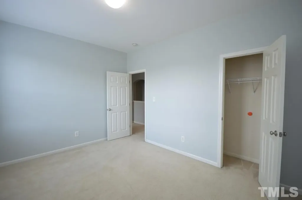 1507 Hinchliff Court Fuquay Varina NC 27526