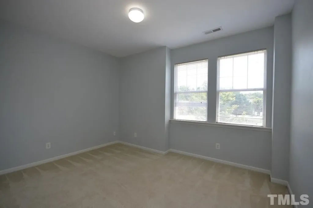 1507 Hinchliff Court Fuquay Varina NC 27526