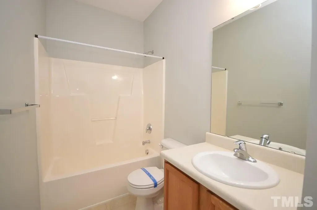 1507 Hinchliff Court Fuquay Varina NC 27526