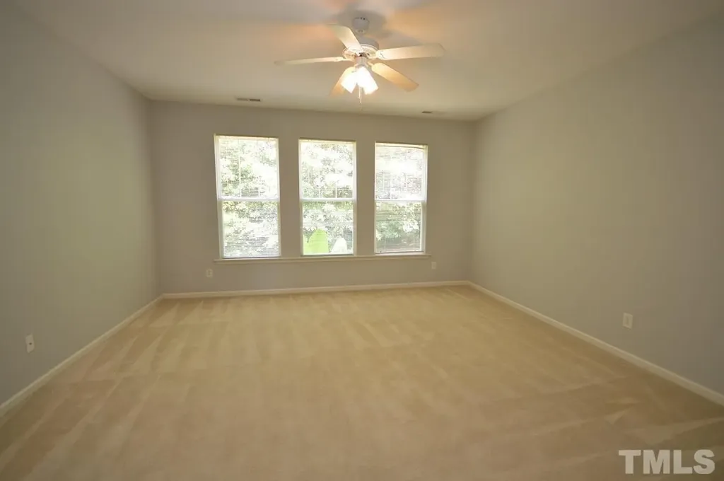 1507 Hinchliff Court Fuquay Varina NC 27526