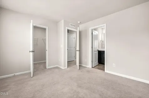 4939 Southern Magnolia Drive Raleigh NC 27604