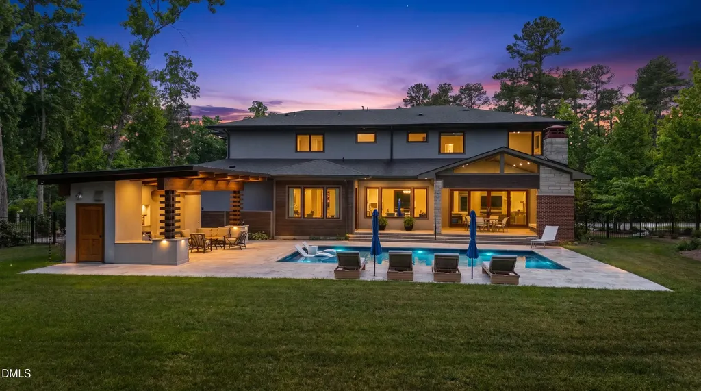 5141 Avalaire Oaks Drive Raleigh NC 27614