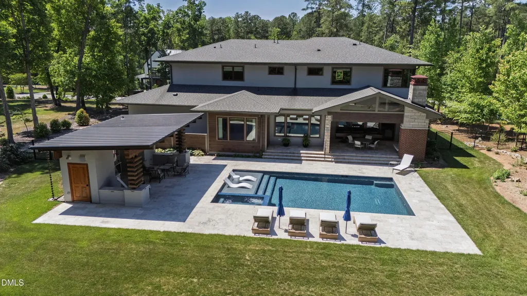 5141 Avalaire Oaks Drive Raleigh NC 27614