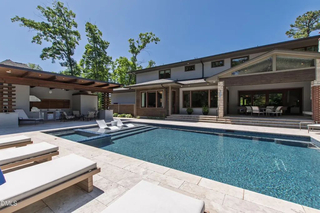 5141 Avalaire Oaks Drive Raleigh NC 27614