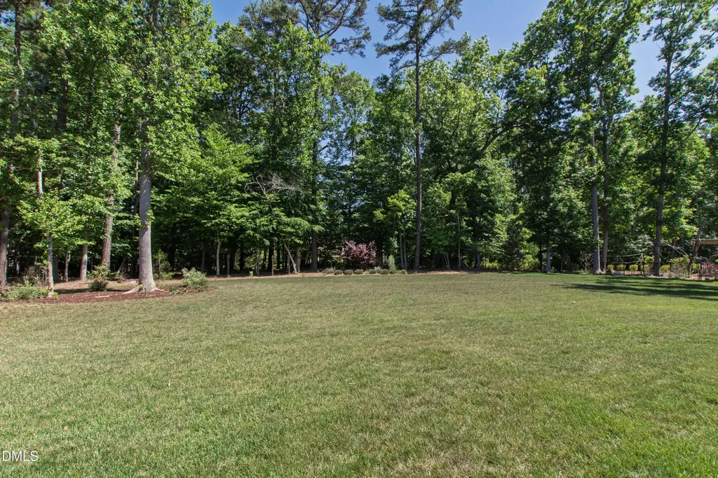 5141 Avalaire Oaks Drive Raleigh NC 27614
