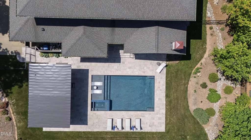 5141 Avalaire Oaks Drive Raleigh NC 27614