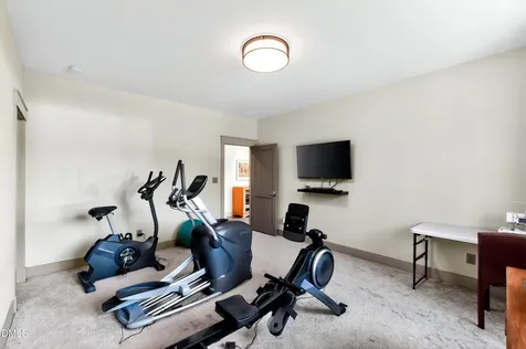 5141 Avalaire Oaks Drive Raleigh NC 27614