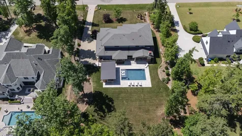 5141 Avalaire Oaks Drive Raleigh NC 27614