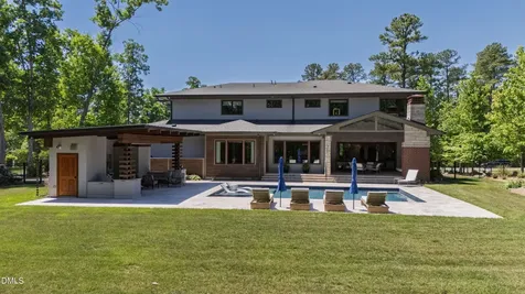 5141 Avalaire Oaks Drive Raleigh NC 27614