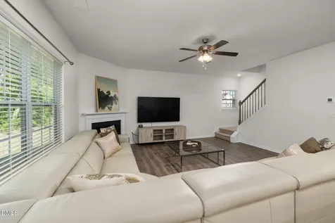 188 Long Mdw Lane Fuquay Varina NC 27526