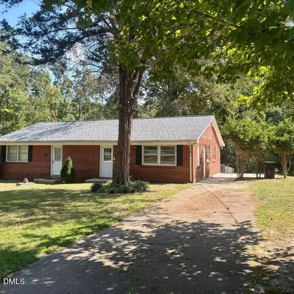 1505 Old Ivey Road Apex NC 27502