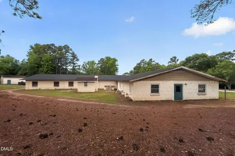 6828 Old Stage Road N Angier NC 27501