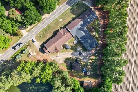 6828 Old Stage Road N Angier NC 27501