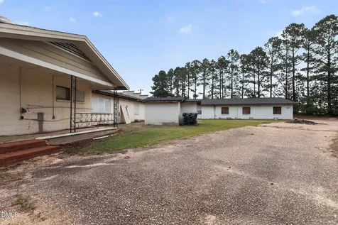 6828 Old Stage Road N Angier NC 27501