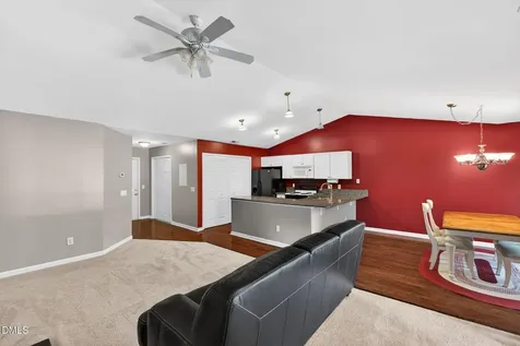 4222 Wellington Ridge Loop Cary NC 27518