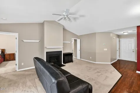 4222 Wellington Ridge Loop Cary NC 27518