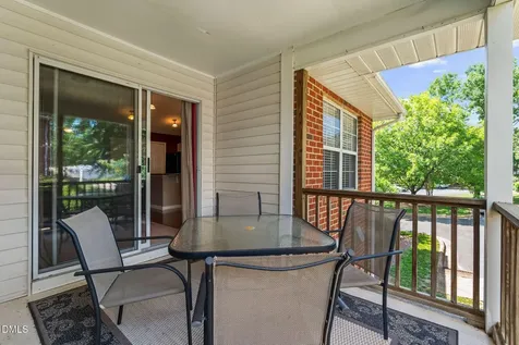 4222 Wellington Ridge Loop Cary NC 27518