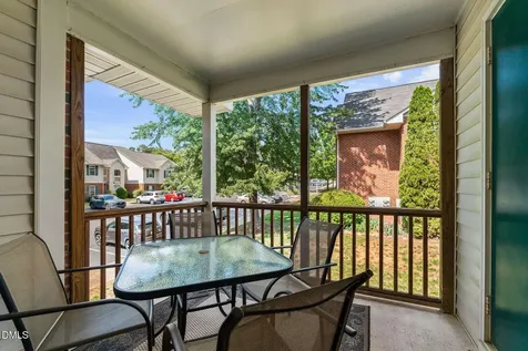 4222 Wellington Ridge Loop Cary NC 27518