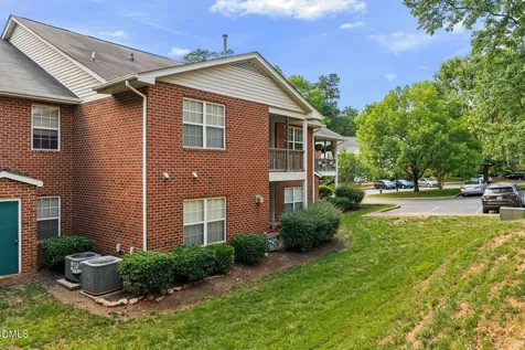 4222 Wellington Ridge Loop Cary NC 27518