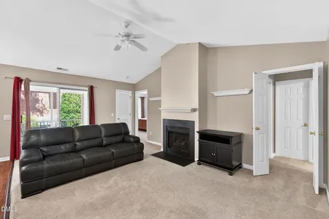 4222 Wellington Ridge Loop Cary NC 27518