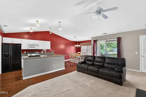 4222 Wellington Ridge Loop Cary NC 27518