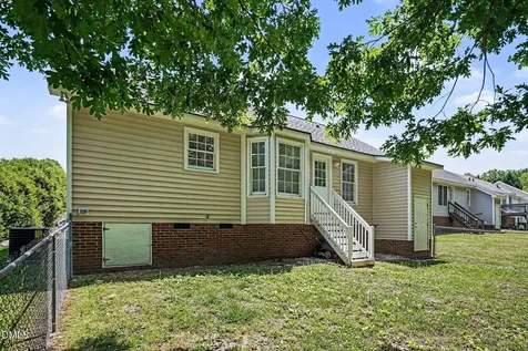 1112 Holly Pointe Drive Wendell NC 27591