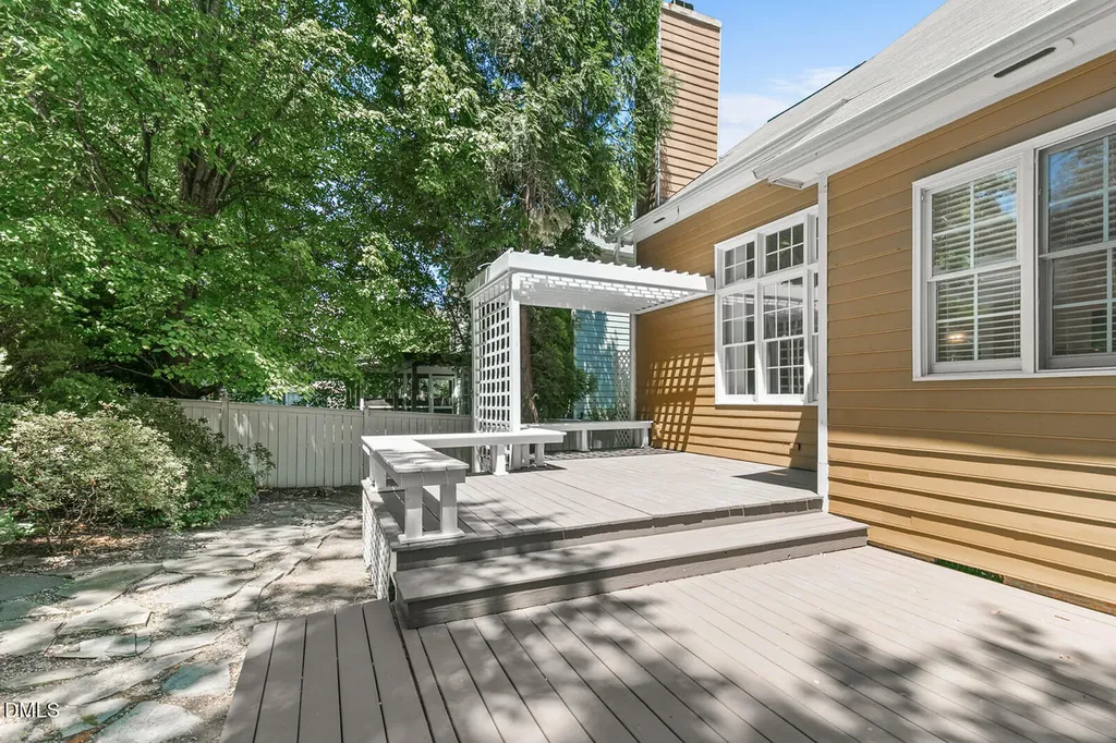 7816 Harps Mill Woods Run Raleigh NC 27615