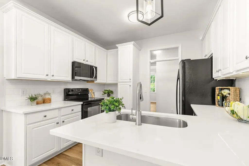 7816 Harps Mill Woods Run Raleigh NC 27615