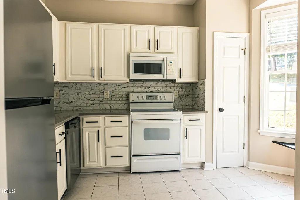 2271 Trailwood Valley Circle Raleigh NC 27603