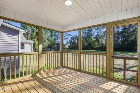 305 N West Street Roseboro NC 28382