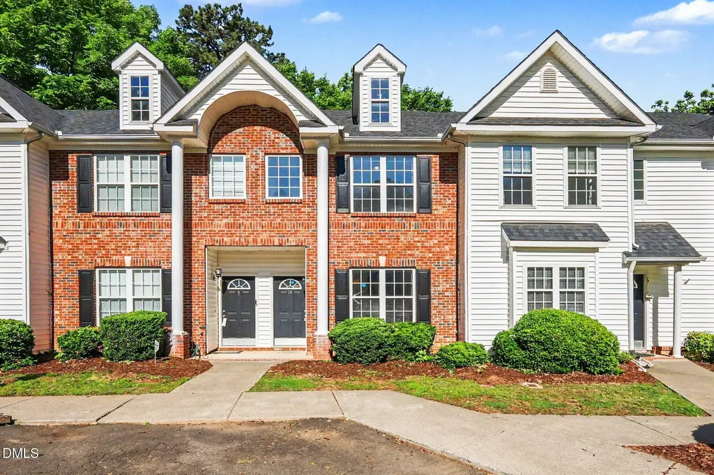 10 Moorefield Court Durham NC 27705