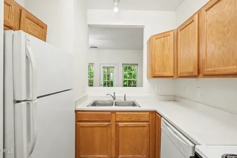 10 Moorefield Court Durham NC 27705