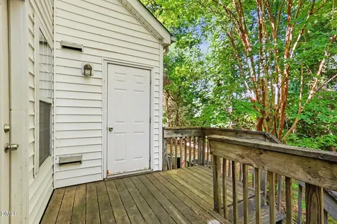 10 Moorefield Court Durham NC 27705