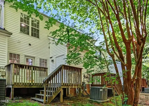 10 Moorefield Court Durham NC 27705