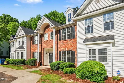 10 Moorefield Court Durham NC 27705