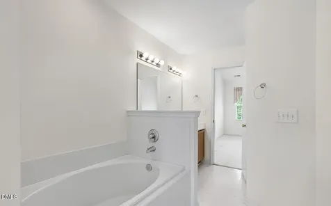 304 Nottinghill Walk Apex NC 27502